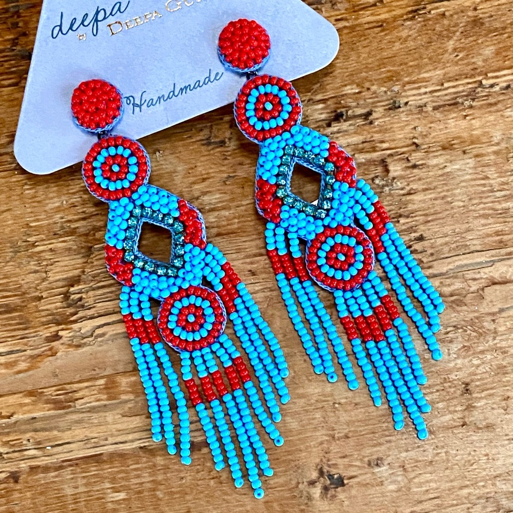 🌺🎉HP🎉🌺 NWT Deepa Gurnani Beaded Chandeliers - Picture 7 of 16